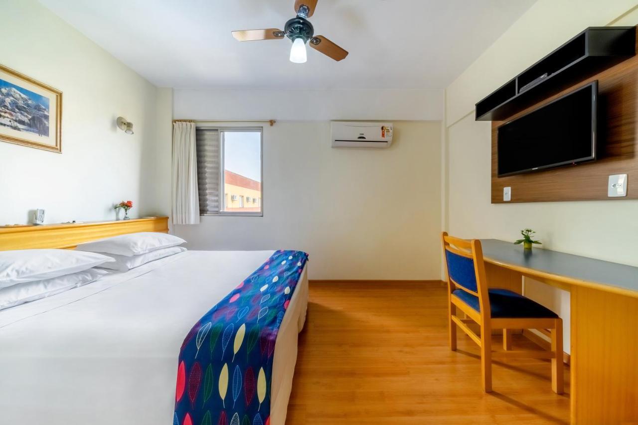 Itapetinga Hotel Атибая Екстериор снимка